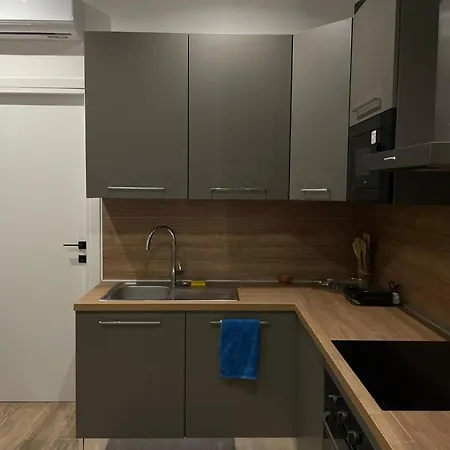 Casetta Vicino Al Bellaria アパート